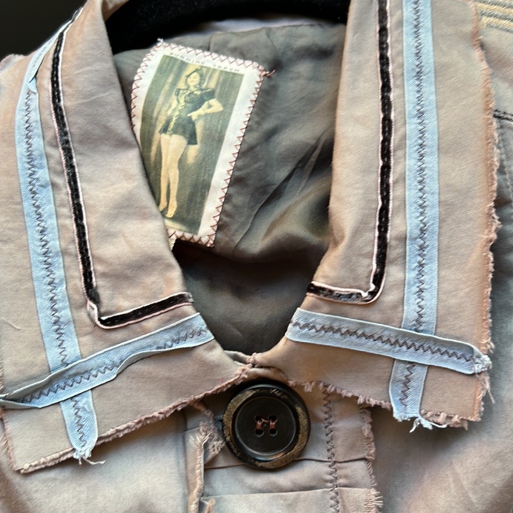 BURNING TORCH BY KARYN KRAVEN JACKET GRAY WITH LIGHT BLUE ACCENTS - Picture 8 of 9